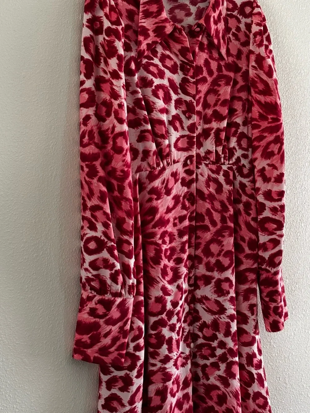 EUC kate spade Pink & Muted Red Women’s Long Sleeve Leopard Print Midi Skirt SZ6